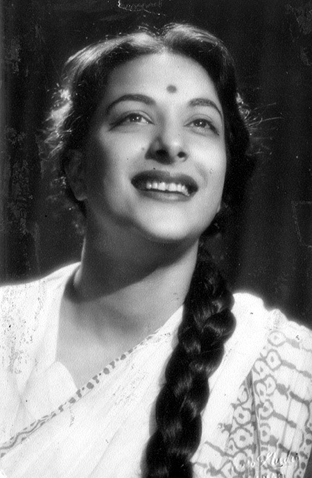 Nargis (Now Nargis Dut